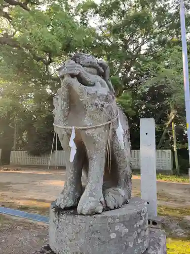 八幡神社の狛犬