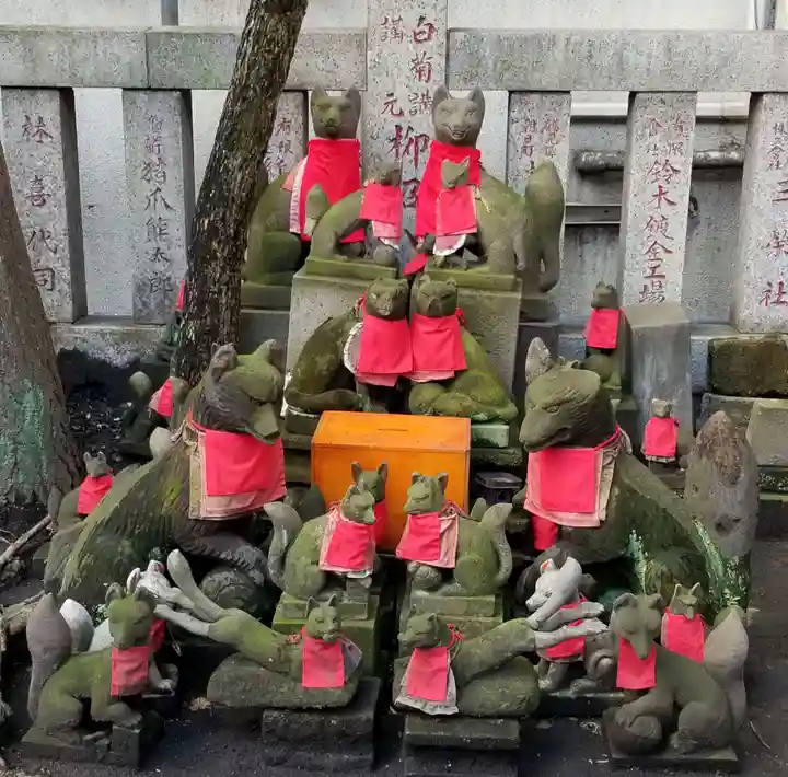 笠間稲荷神社 東京別社の狛犬