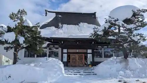 常願寺の本殿・本堂