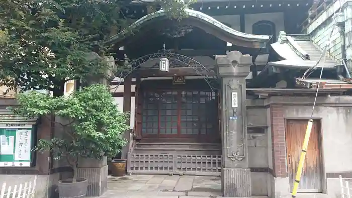 円正寺の建物その他