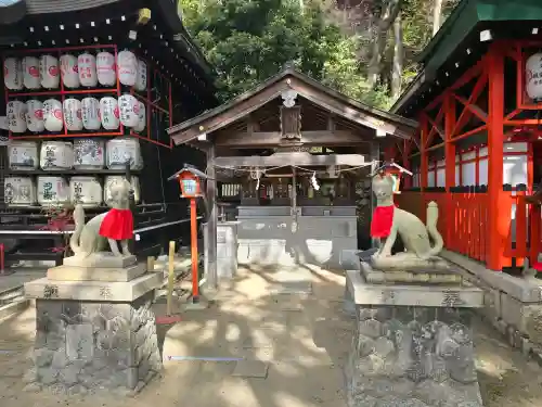 諏訪神社・諏訪山稲荷神社の{uncategorized: "未分類", other: "その他", undefined: "問題あり", building: "その他建物", grave: "お墓", sacred_gate: "鳥居", guardian: "狛犬", statue: "像", buddha: "仏像", history: "歴史", nature: "自然", garden: "庭園", animal: "動物", pagoda: "塔", temizu: "手水舎", mountain_gate: "山門・神門", sanctuary: "本殿・本堂", subordinate: "末社・摂社", art: "芸術", scenery: "景色", jizo: "地蔵", ema: "絵馬", goshuin: "御朱印", omikuji: "おみくじ", items: "授与品その他", amulet: "お守り", goshuincho: "御朱印帳", eats: "食事", festival: "お祭り", votive_dance: "神楽", shichigosan: "七五三参", wedding: "結婚式", experience: "体験その他", initially: "初詣", around: "周辺", anti_infection: "感染症対策"}