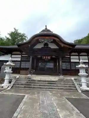 曹洞宗 永松山 龍泉寺の本殿・本堂