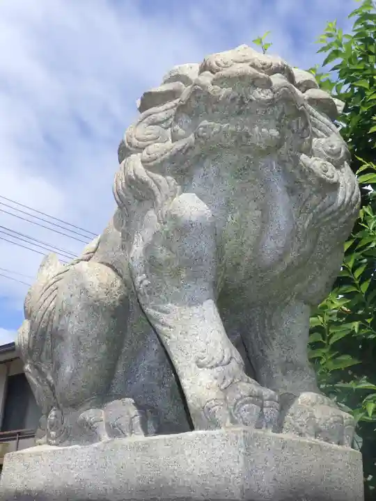 瀧尾神社の狛犬