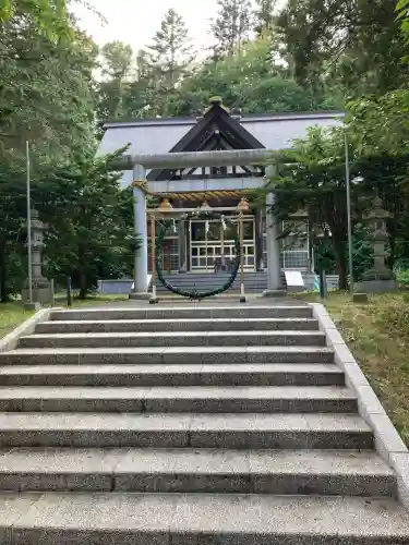 由仁神社(北海道)