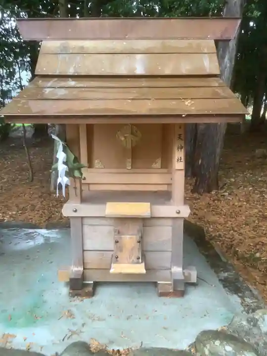 比良賀神社の末社・摂社