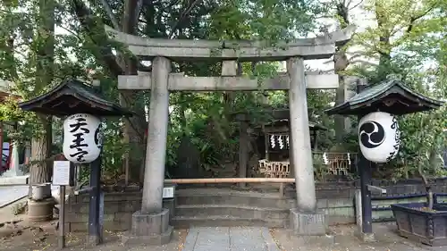 素盞雄神社の末社・摂社