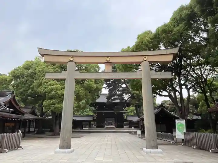 明治神宮の鳥居