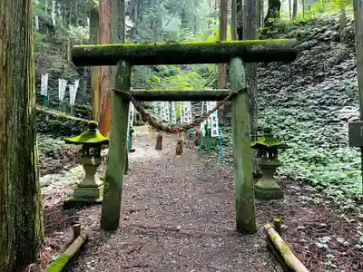 荒神社の鳥居
