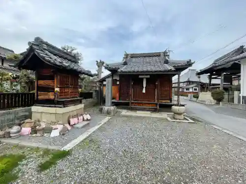 南無神変大菩薩の{uncategorized: "未分類", other: "その他", undefined: "問題あり", building: "その他建物", grave: "お墓", sacred_gate: "鳥居", guardian: "狛犬", statue: "像", buddha: "仏像", history: "歴史", nature: "自然", garden: "庭園", animal: "動物", pagoda: "塔", temizu: "手水舎", mountain_gate: "山門・神門", sanctuary: "本殿・本堂", subordinate: "末社・摂社", art: "芸術", scenery: "景色", jizo: "地蔵", ema: "絵馬", goshuin: "御朱印", omikuji: "おみくじ", items: "授与品その他", amulet: "お守り", goshuincho: "御朱印帳", eats: "食事", festival: "お祭り", votive_dance: "神楽", shichigosan: "七五三参", wedding: "結婚式", experience: "体験その他", initially: "初詣", around: "周辺", anti_infection: "感染症対策"}