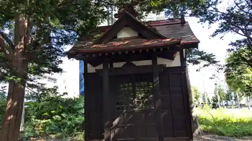 大麻神社の末社