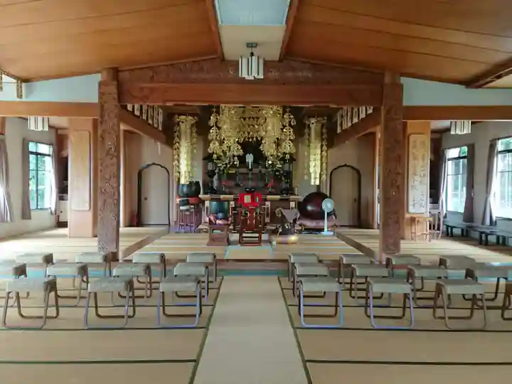 龍谷寺の本殿・本堂