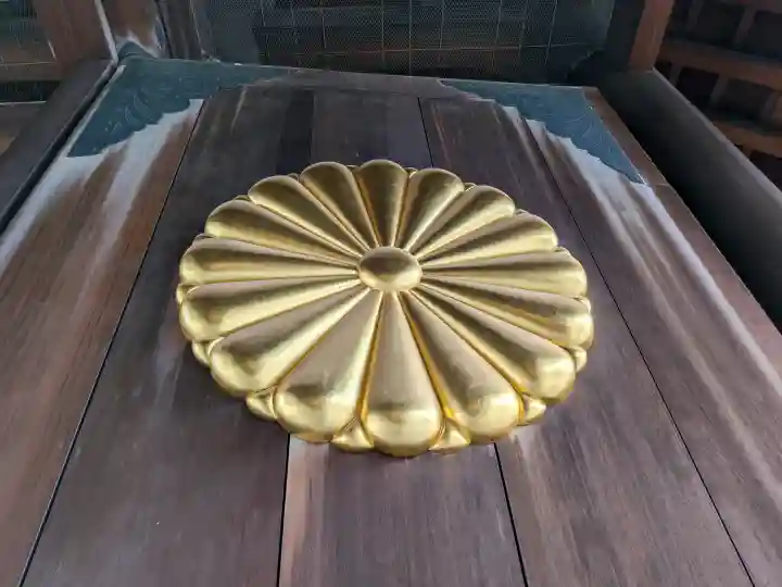 靖國神社の{uncategorized: "未分類", other: "その他", undefined: "問題あり", building: "その他建物", grave: "お墓", sacred_gate: "鳥居", guardian: "狛犬", statue: "像", buddha: "仏像", history: "歴史", nature: "自然", garden: "庭園", animal: "動物", pagoda: "塔", temizu: "手水舎", mountain_gate: "山門・神門", sanctuary: "本殿・本堂", subordinate: "末社・摂社", art: "芸術", scenery: "景色", jizo: "地蔵", ema: "絵馬", goshuin: "御朱印", omikuji: "おみくじ", items: "授与品その他", amulet: "お守り", goshuincho: "御朱印帳", eats: "食事", festival: "お祭り", votive_dance: "神楽", shichigosan: "七五三参", wedding: "結婚式", experience: "体験その他", initially: "初詣", around: "周辺", anti_infection: "感染症対策"}