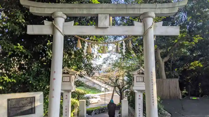 多摩川浅間神社の鳥居