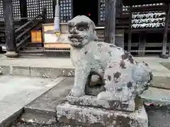 白鳥神社の狛犬