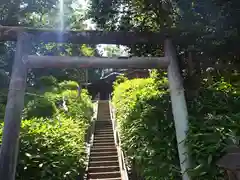 神明社の鳥居