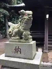 瀧神社の狛犬