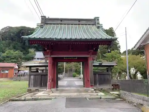 上行寺の山門