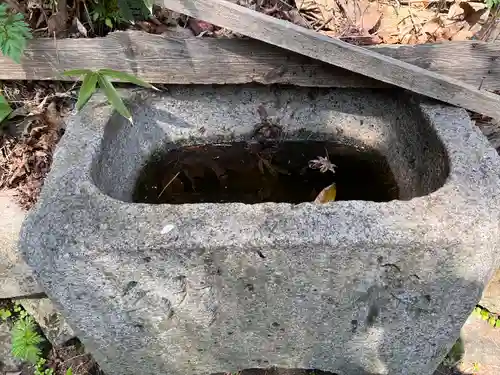 住三吉神社の手水