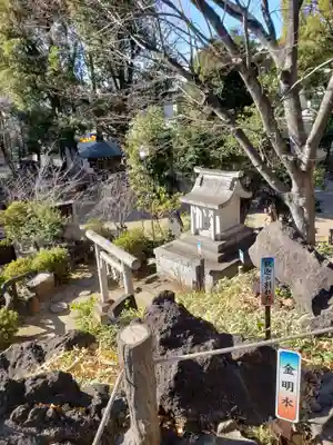 鳩森八幡神社の末社・摂社