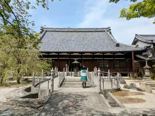 照源寺の本殿・本堂