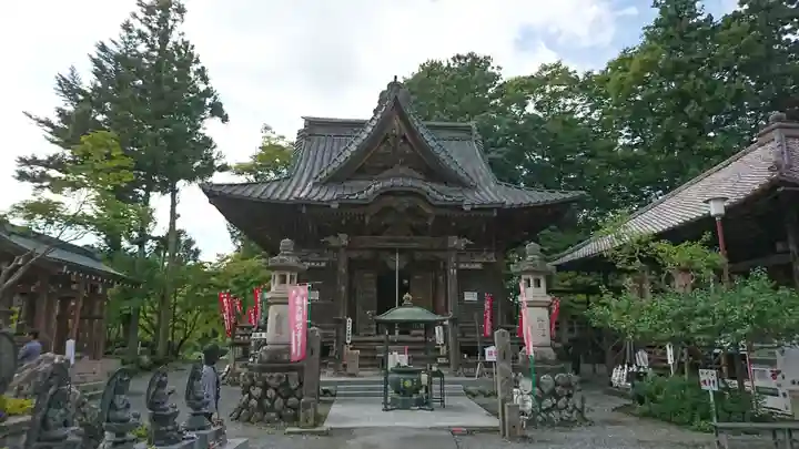 秩父札所1番 四萬部寺の本殿・本堂