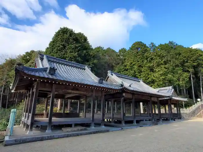 八幡神社の建物その他