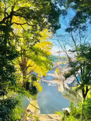 清滝寺の{uncategorized: "未分類", other: "その他", undefined: "問題あり", building: "その他建物", grave: "お墓", sacred_gate: "鳥居", guardian: "狛犬", statue: "像", buddha: "仏像", history: "歴史", nature: "自然", garden: "庭園", animal: "動物", pagoda: "塔", temizu: "手水舎", mountain_gate: "山門・神門", sanctuary: "本殿・本堂", subordinate: "末社・摂社", art: "芸術", scenery: "景色", jizo: "地蔵", ema: "絵馬", goshuin: "御朱印", omikuji: "おみくじ", items: "授与品その他", amulet: "お守り", goshuincho: "御朱印帳", eats: "食事", festival: "お祭り", votive_dance: "神楽", shichigosan: "七五三参", wedding: "結婚式", experience: "体験その他", initially: "初詣", around: "周辺", anti_infection: "感染症対策"}