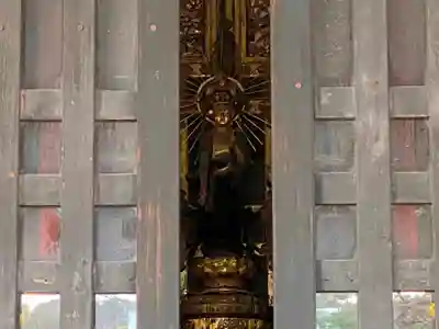 滑河山龍正院の仏像