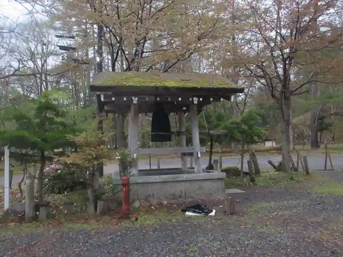 日光山温泉寺の建物その他