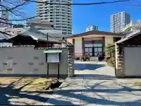 玄静院の{uncategorized: "未分類", other: "その他", undefined: "問題あり", building: "その他建物", grave: "お墓", sacred_gate: "鳥居", guardian: "狛犬", statue: "像", buddha: "仏像", history: "歴史", nature: "自然", garden: "庭園", animal: "動物", pagoda: "塔", temizu: "手水舎", mountain_gate: "山門・神門", sanctuary: "本殿・本堂", subordinate: "末社・摂社", art: "芸術", scenery: "景色", jizo: "地蔵", ema: "絵馬", goshuin: "御朱印", omikuji: "おみくじ", items: "授与品その他", amulet: "お守り", goshuincho: "御朱印帳", eats: "食事", festival: "お祭り", votive_dance: "神楽", shichigosan: "七五三参", wedding: "結婚式", experience: "体験その他", initially: "初詣", around: "周辺", anti_infection: "感染症対策"}