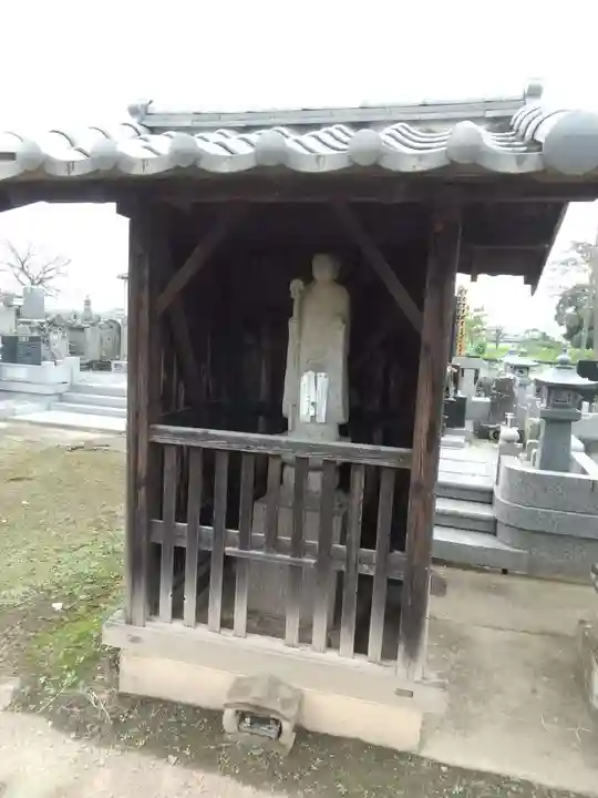 観音寺の地蔵