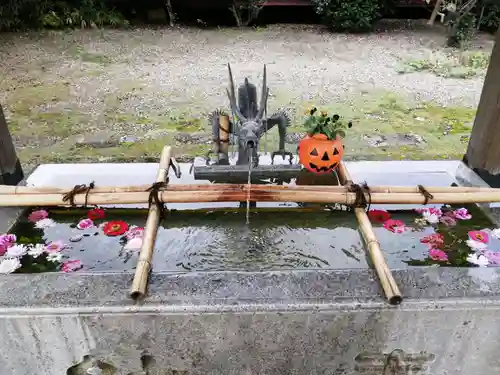 今市報徳二宮神社の手水舎