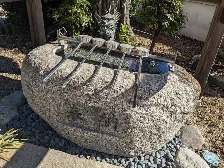 弥勒寺の手水舎