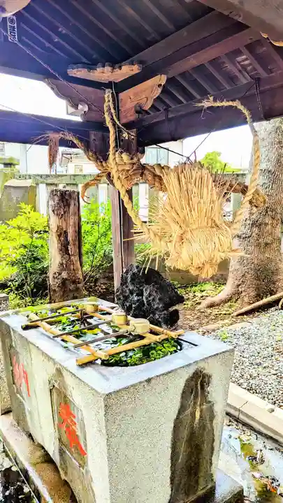 今井神社の手水舎