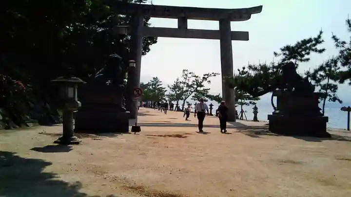 厳島神社(広島県)