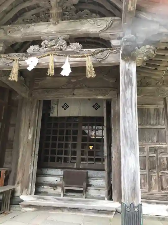 下山神社の本殿・本堂