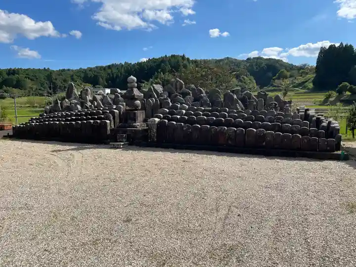 西音寺(三重県)