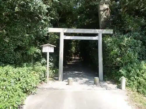 神麻続機殿神社(皇大神宮所管社)の鳥居