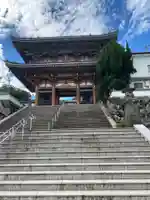 本佛寺の山門・神門