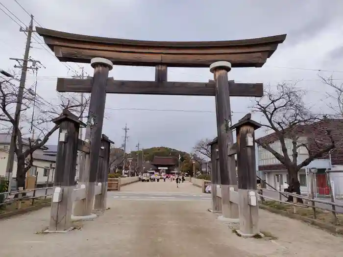 尾張大國霊神社（国府宮）の鳥居