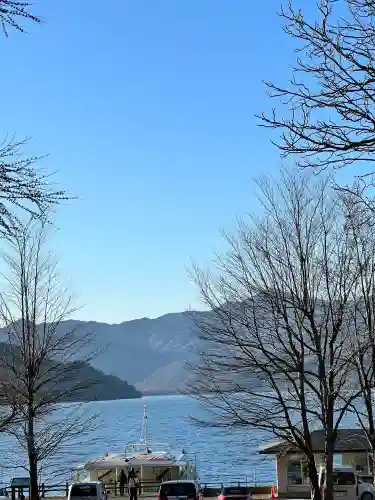 中禅寺の{uncategorized: "未分類", other: "その他", undefined: "問題あり", building: "その他建物", grave: "お墓", sacred_gate: "鳥居", guardian: "狛犬", statue: "像", buddha: "仏像", history: "歴史", nature: "自然", garden: "庭園", animal: "動物", pagoda: "塔", temizu: "手水舎", mountain_gate: "山門・神門", sanctuary: "本殿・本堂", subordinate: "末社・摂社", art: "芸術", scenery: "景色", jizo: "地蔵", ema: "絵馬", goshuin: "御朱印", omikuji: "おみくじ", items: "授与品その他", amulet: "お守り", goshuincho: "御朱印帳", eats: "食事", festival: "お祭り", votive_dance: "神楽", shichigosan: "七五三参", wedding: "結婚式", experience: "体験その他", initially: "初詣", around: "周辺", anti_infection: "感染症対策"}
