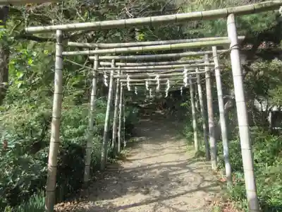 八王寺の鳥居