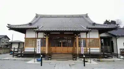 安楽寺の本殿・本堂