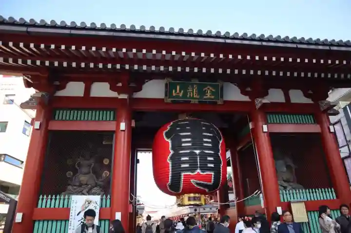 浅草寺の{uncategorized: "未分類", other: "その他", undefined: "問題あり", building: "その他建物", grave: "お墓", sacred_gate: "鳥居", guardian: "狛犬", statue: "像", buddha: "仏像", history: "歴史", nature: "自然", garden: "庭園", animal: "動物", pagoda: "塔", temizu: "手水舎", mountain_gate: "山門・神門", sanctuary: "本殿・本堂", subordinate: "末社・摂社", art: "芸術", scenery: "景色", jizo: "地蔵", ema: "絵馬", goshuin: "御朱印", omikuji: "おみくじ", items: "授与品その他", amulet: "お守り", goshuincho: "御朱印帳", eats: "食事", festival: "お祭り", votive_dance: "神楽", shichigosan: "七五三参", wedding: "結婚式", experience: "体験その他", initially: "初詣", around: "周辺", anti_infection: "感染症対策"}