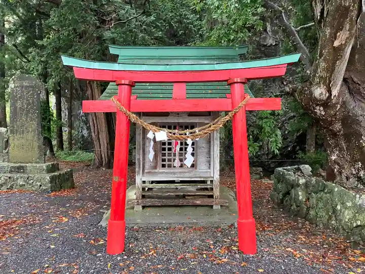 厳竜神社(岩手県)
