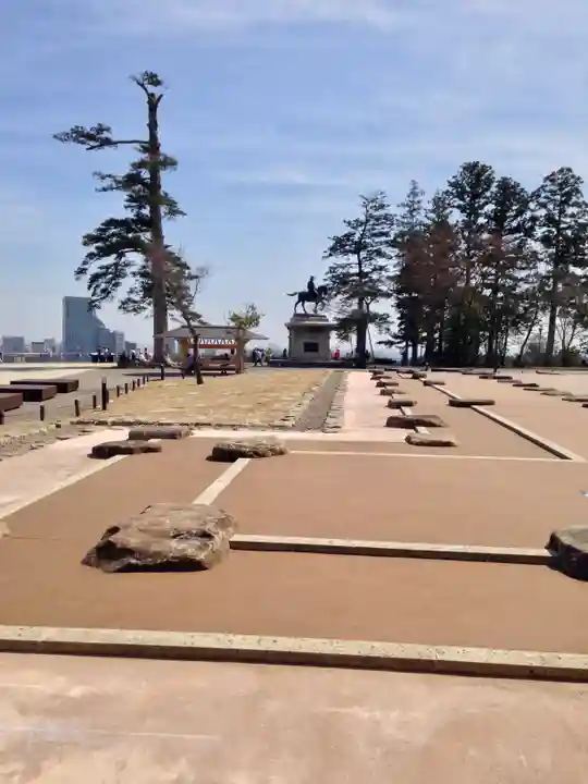 宮城縣護國神社の庭園