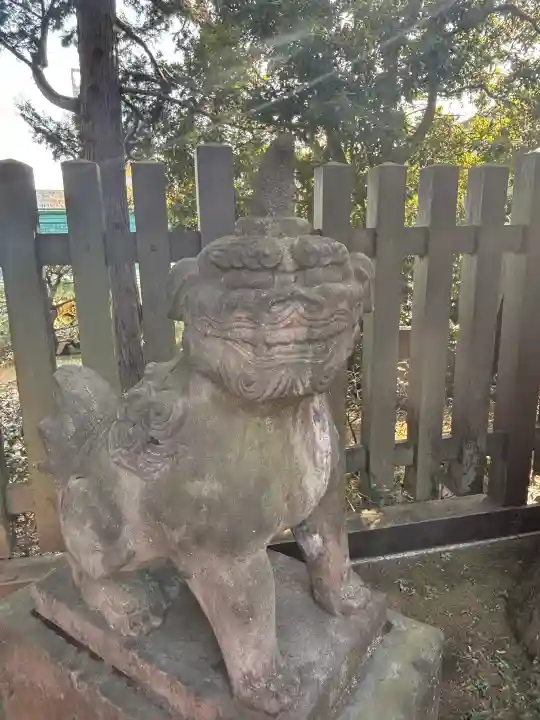 穴八幡宮の{uncategorized: "未分類", other: "その他", undefined: "問題あり", building: "その他建物", grave: "お墓", sacred_gate: "鳥居", guardian: "狛犬", statue: "像", buddha: "仏像", history: "歴史", nature: "自然", garden: "庭園", animal: "動物", pagoda: "塔", temizu: "手水舎", mountain_gate: "山門・神門", sanctuary: "本殿・本堂", subordinate: "末社・摂社", art: "芸術", scenery: "景色", jizo: "地蔵", ema: "絵馬", goshuin: "御朱印", omikuji: "おみくじ", items: "授与品その他", amulet: "お守り", goshuincho: "御朱印帳", eats: "食事", festival: "お祭り", votive_dance: "神楽", shichigosan: "七五三参", wedding: "結婚式", experience: "体験その他", initially: "初詣", around: "周辺", anti_infection: "感染症対策"}