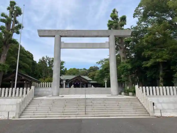 皇大神宮(烏森神社)の鳥居