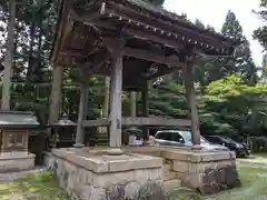 霊水寺の建物その他