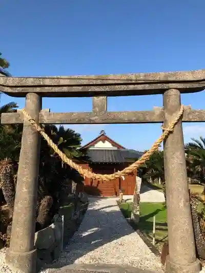 湊神社の鳥居